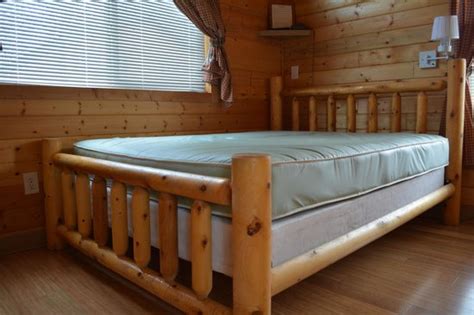 Exit 191 and turn left onto 306. Bunk Beds inside Deluxe Cabin - Picture of San Antonio KOA ...