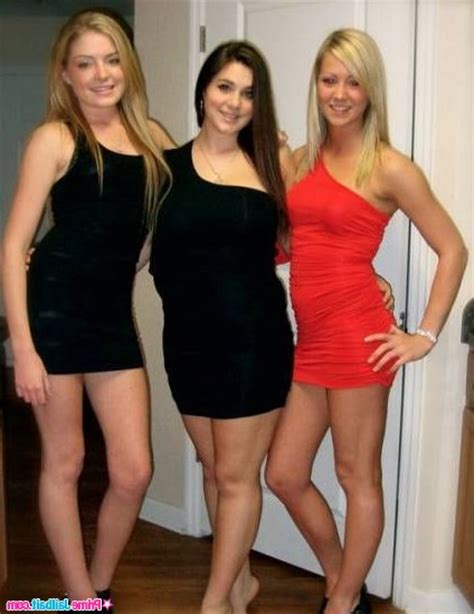 plenty of photos with teen hotties in tight dresses t i g h t