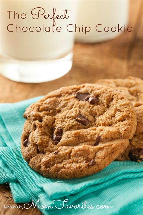 What's better than chocolate chip cookies? The (Only) Perfect Chocolate Chip Cookie Recipe You'll Ever Need - Mom Favorites