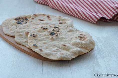 Maybe you would like to learn more about one of these? Il pane di azzimo, realizzato con farina di enkir, una ...