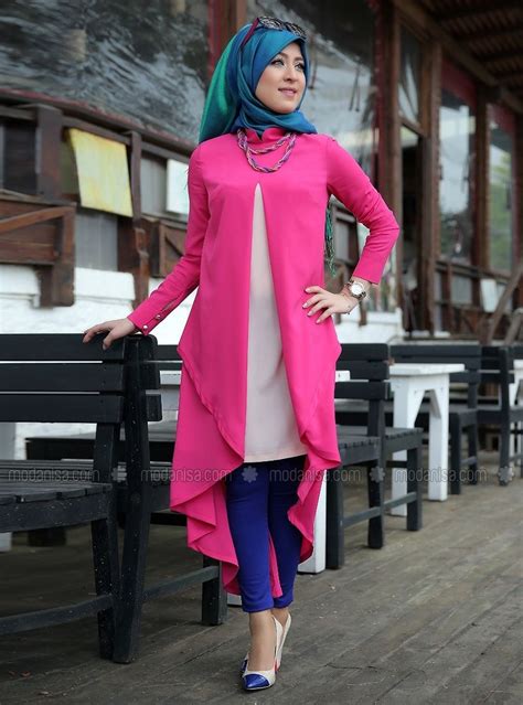 Kolye Aksesuarlı Tunik Fuşya Nilüfer Kamacıoğlu Fashion Hijab