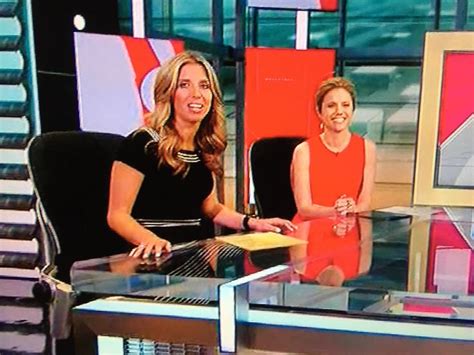 Espn Sportscenter With Sara Walsh And Jaymee Sire Espn Sportscenter Newscaster Espn