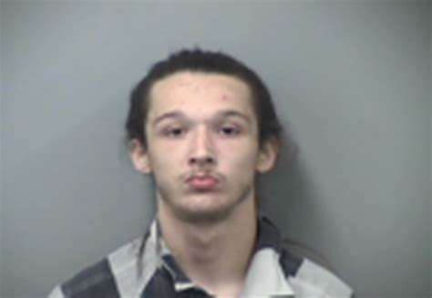 Saginaw 17 Year Old Accused Of Shooting 13 Year Old In The Face
