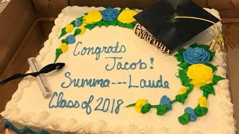 Mom Not Happy After Grocery Store Censors Graduation Cake