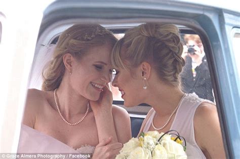 Supergirl And Power Girl Got Married Daily Mail Online
