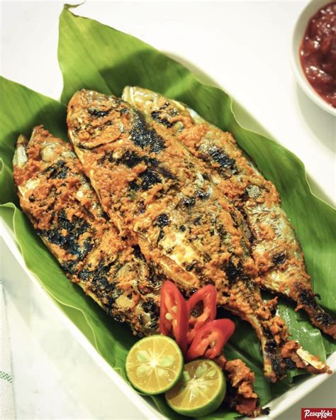 Ikan kembung merupakan salah satu bahan masakan ikan yang banyak ditemukan dipasar atau penjual sayur keliling. Resepi Ikan Selar Masak Asam ~ Resep Masakan Khas