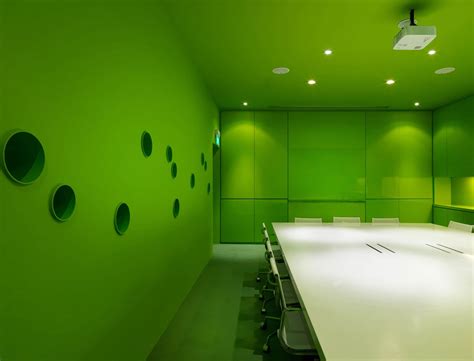 Leo Burnett Singapore By Ministry Of Design Best Interior Paint Green