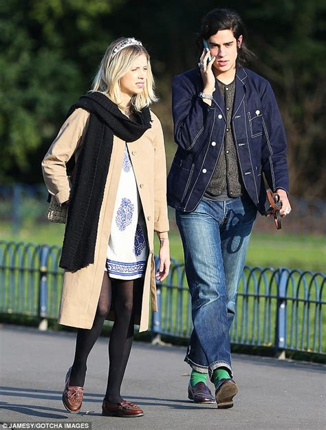 Just The Two Of Us Pregnant Peaches Geldof And Husband Thomas Cohen Leave Astala At Home For A