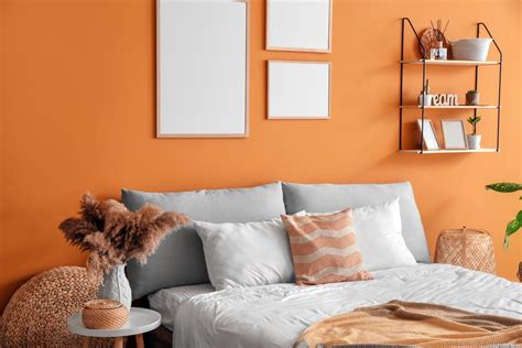 Eye Catching Two Colour Combination For Bedroom Walls