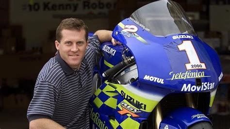 His last victories are the japan twin ring motegi gp 2000 and the spain catalunya. Kenny Roberts Jr Dinobatkan Jadi Legenda MotoGP - MotoGP ...