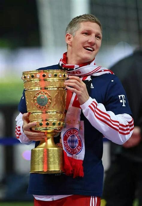 Many » bastian schweinsteiger wallpapers for your desktop,get these wallpapers of your favourite football player or club! Pin on Schweinski