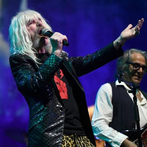 Spinal Taps Derek Smalls With The Story Of Small Change And Going