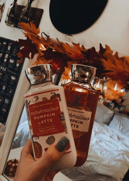 Capturing The Aesthetics Of The Fall Season Marshmallow Pumpkin Latte
