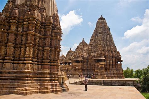 Kandariya Mahadeo Temple Complex In Khajuraho