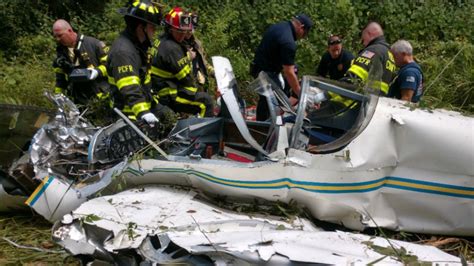 Plane Crashes In Mulberry 1 Person Taken To Hospital