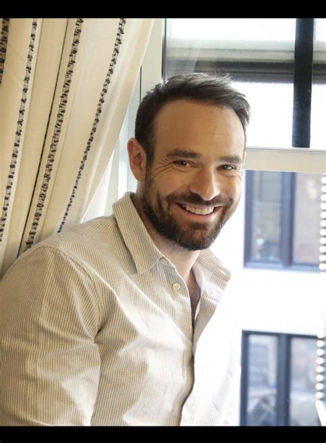 Charlie Cox biografia chi è età altezza peso figli moglie