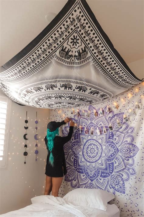 easy  awesome wall light ideas  teens tapestry bedroom boho