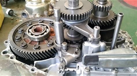 How To Disassemble And Reassemble Semi Automatic Transmission अर्ध