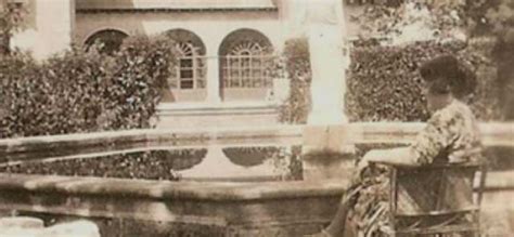 Maybe you would like to learn more about one of these? El Cuartón de Inés Luna :: LA HUEBRA