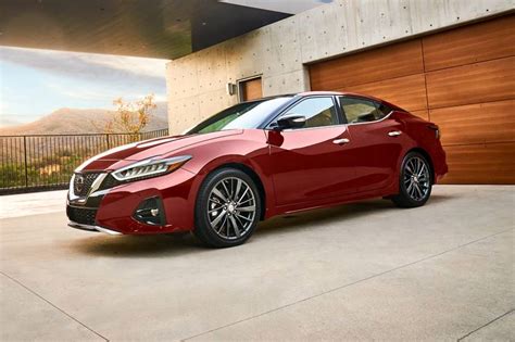 2019 Nissan Maxima Review And Ratings Edmunds
