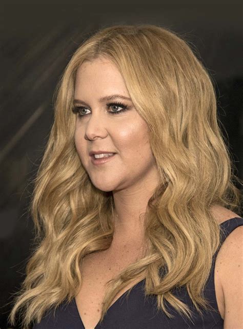 Like Whoa Is That Amy Schumer Sunny 923 Wdef Fm