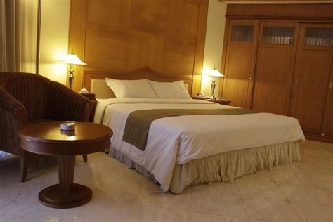 Makassar Golden Hotel Reviews Photos And Rates