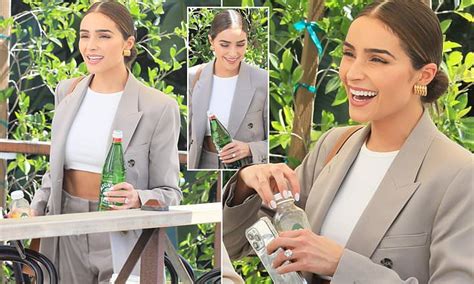Olivia Culpo Flashes Her Huge Engagement Ring In West Hollywood Daily Mail Online
