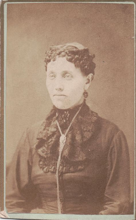 cdv 11 mrs s a rich of zanesville ohio was a photographer there from 1881 to 1889 and was