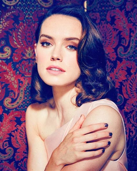 Daisy Ridley Has One Of The Most Perfect Faces There Islets Rub Our Cocks And Spread Pre Cum