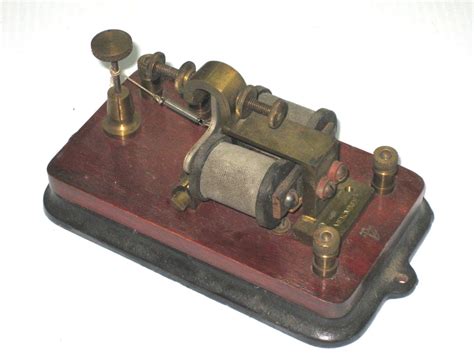 Antique Vintage Menominee 4 Morse Code Telegraph Relay Sounder Key