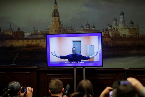 Moscow Court Mulls House Arrest For Navalny’s Allies Pbs Newshour