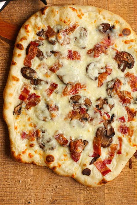 White Sauce Pizza Recipe Suebee Homemaker