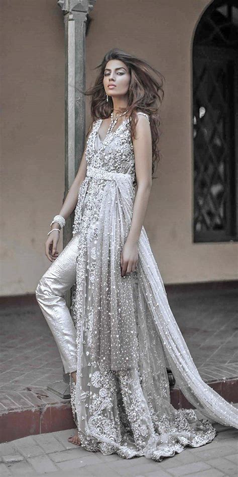 Exciting Indian Wedding Dresses That You Ll Love Best Indian Wedding Dresses Indian