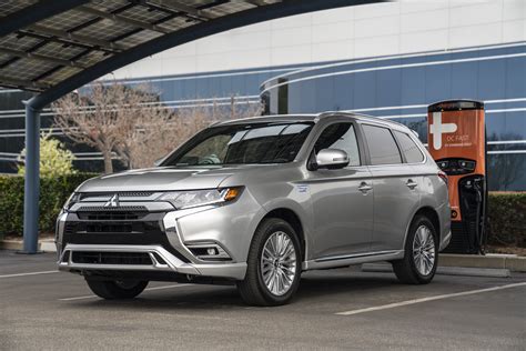 2019 Mitsubishi Outlander Phev Is ‘best In Class Green Vehicle Hybrid