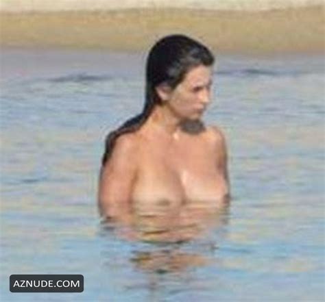 Penelope Cruz Nude During Vacation With Her Husband Javier Bardem And