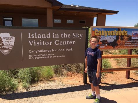 So many different sights to see, really a massive cornucopia that never fails to take your breath away. Utah Discoveries 5: Canyonlands National Park - Ground ...