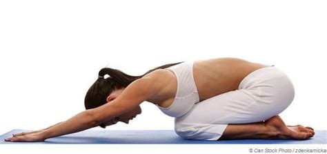 In einigen fällen kann auch eine app betroffenen helfen, besser mit ihrer psychischen erkrankung umzugehen oder anzeichen für einen. 5 Yoga-Übungen zur Entspannung gegen Stress - Saunazeit ...