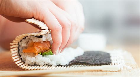 Como Fazer Sushi Aprenda Receitas De Comida Japonesa Niitsu
