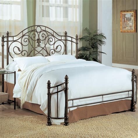 I'm 6 feet tall and i always feel like my feet are up against it, so i. King Metal Bed Frame Headboard Footboard | Bed & Headboards