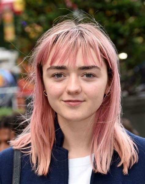 Maisie Williams At Thom Browne The Officepeople Performance
