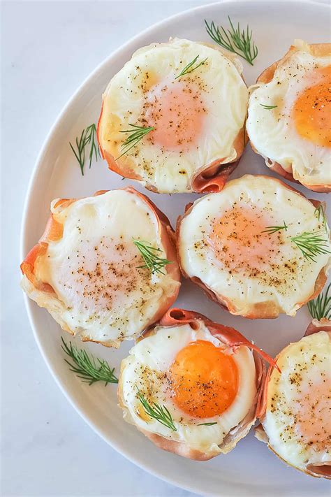 Whisk together the eggs, salt and pepper in a large mixing bowl. Prosciutto Egg Cups Recipe {Whole30 + Paleo + Keto ...