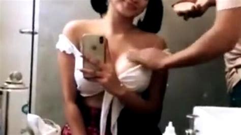 Piumi Hansamali Boobs Pressing Lankan Sexy Top Pic Website