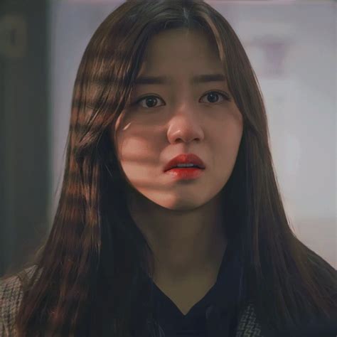 Potret Cantik Kim Hyun Soo Pemeran Bae Rona Di Serial The Penthouse