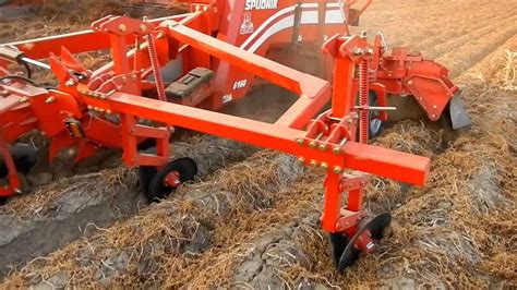 6160 Windrower Same Side Dual Discharge Youtube