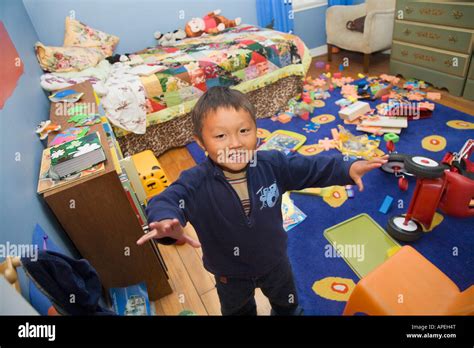 Messy Bedroom Boys Hi Res Stock Photography And Images Alamy
