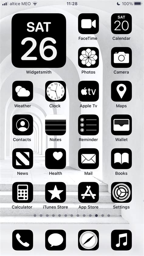 Make people like the content you create with this fantastic gradient icon. View 43+ 21+ Aesthetic Ios Black Icon Pack Ios 14 Png PNG