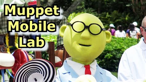 Muppet Mobile Lab Hysterical Dr Bunsen Honeydew And Beaker Epcot