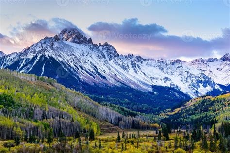 Beautiful And Colorful Colorado Rocky Mountain Autumn Scenery Mt