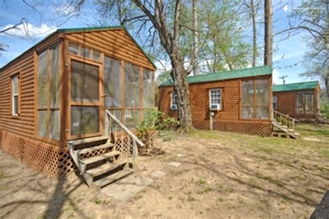 Families searching for homes for rent will find a city with a thriving artistic community surrounded by breathtaking mountain views. Secluded Cabin near Asheville, North Carolina