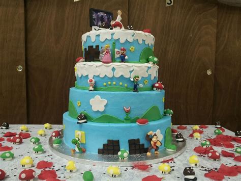 11 Beautiful Game Themed Wedding Cakes Bc Gb